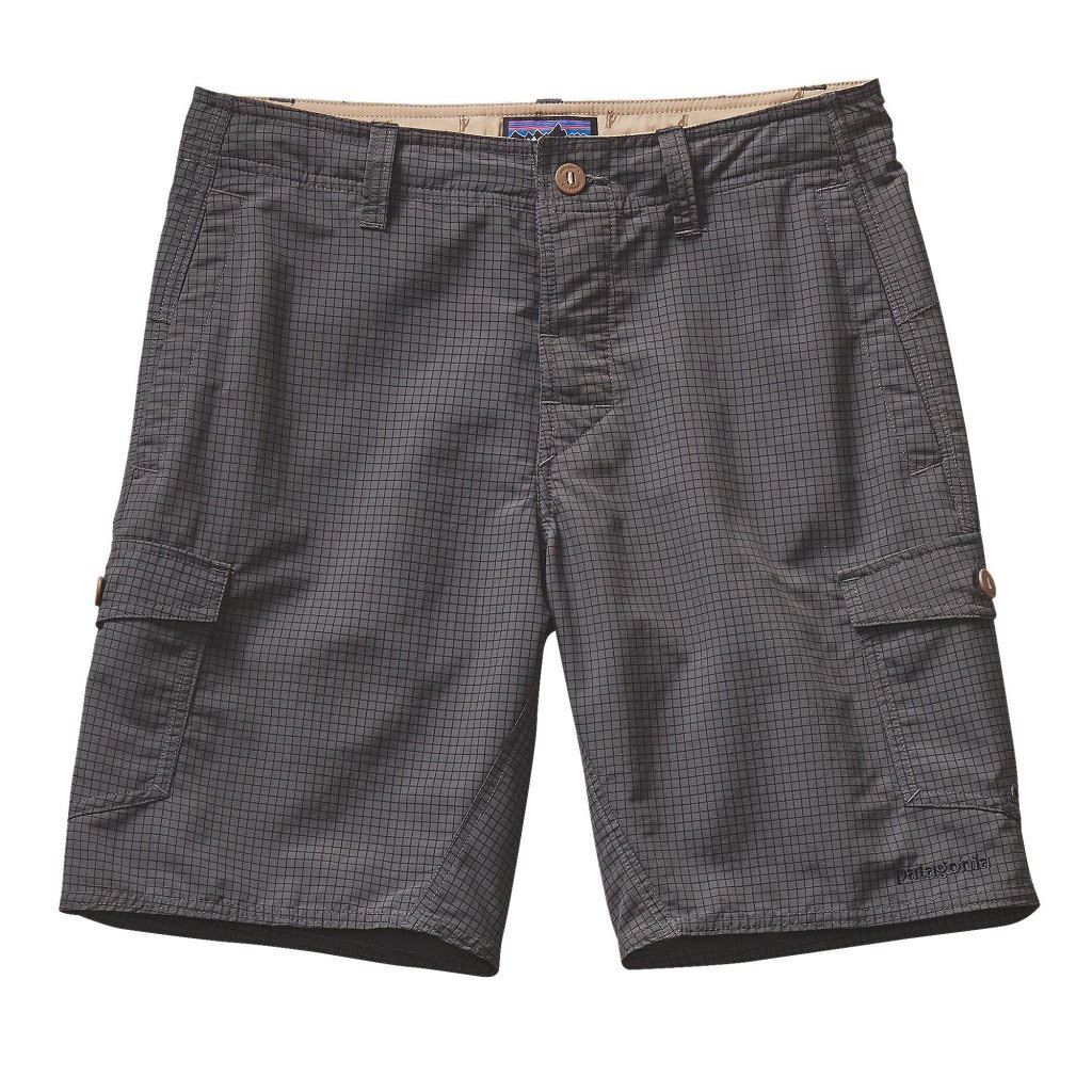 Patagonia (32) Men’s Cargo Wavefarer Shorts In Gray/Black Print Water Repellent